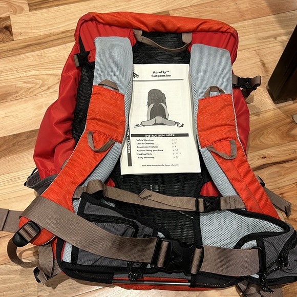 Kelty Radii 27 backpacking pack - Picture 6 of 11